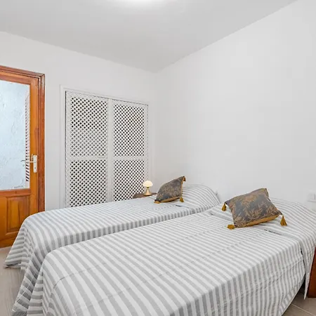 Terraza De Gigantes By Interhome Lejlighed *